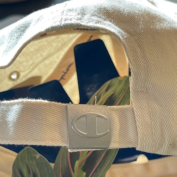 CHAMPION Running Cap In Cream Unisex - Picture 10 of 12